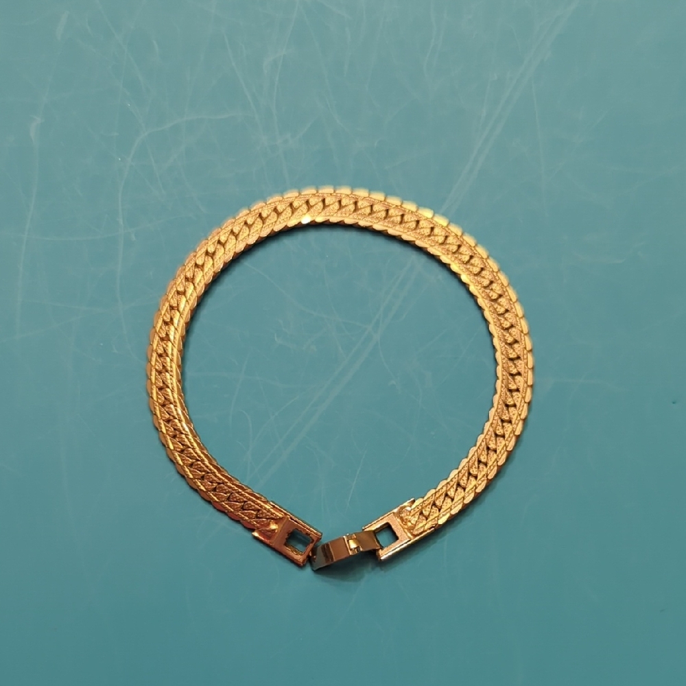 Vintage Gold Tone Woven Bracelet